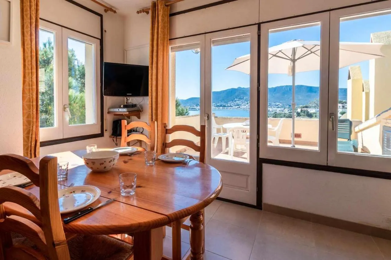 Cap Ras 03 Atico Acogedor Con Vistas Al Mar Apartment Girona 0*,